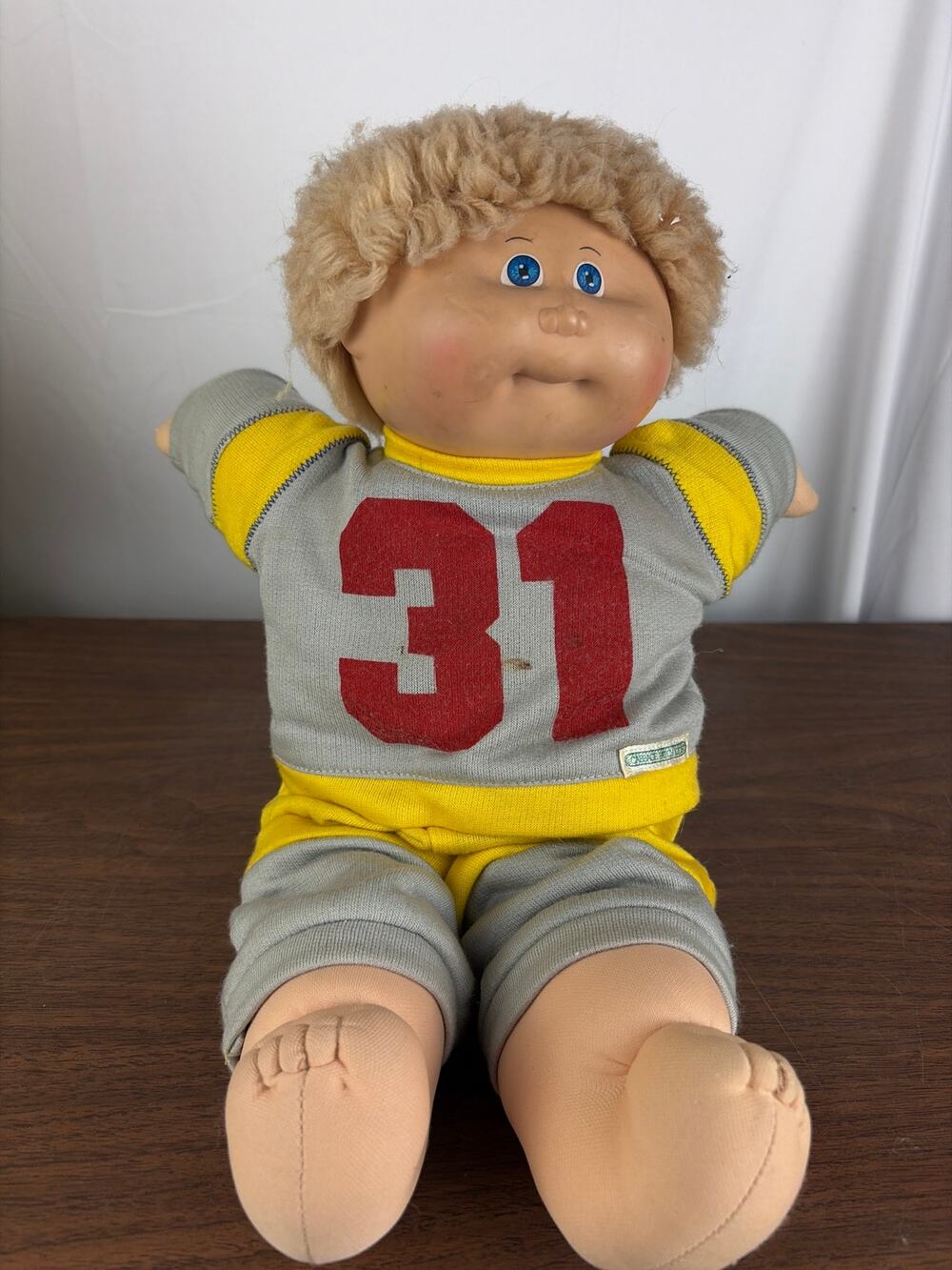 1982 CPK Boy, Blonde Hair, Blue Eyes, #31 Football Jogger Outfit (No Shoes)